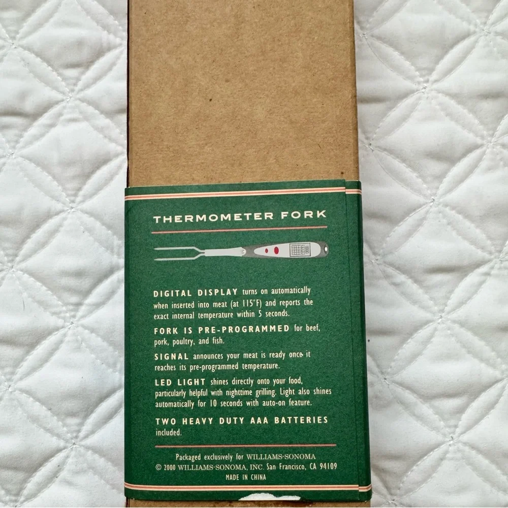 Williams Sonoma Outdoor Kitchen Thermometer Fork Digital Display Grill Dad Gift
